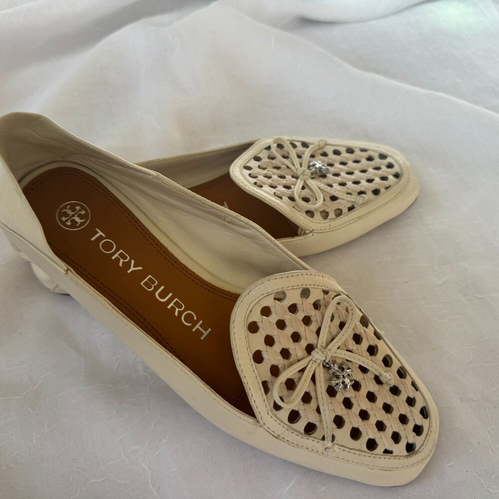 Tory Burch Cream Flats with Bow Detail